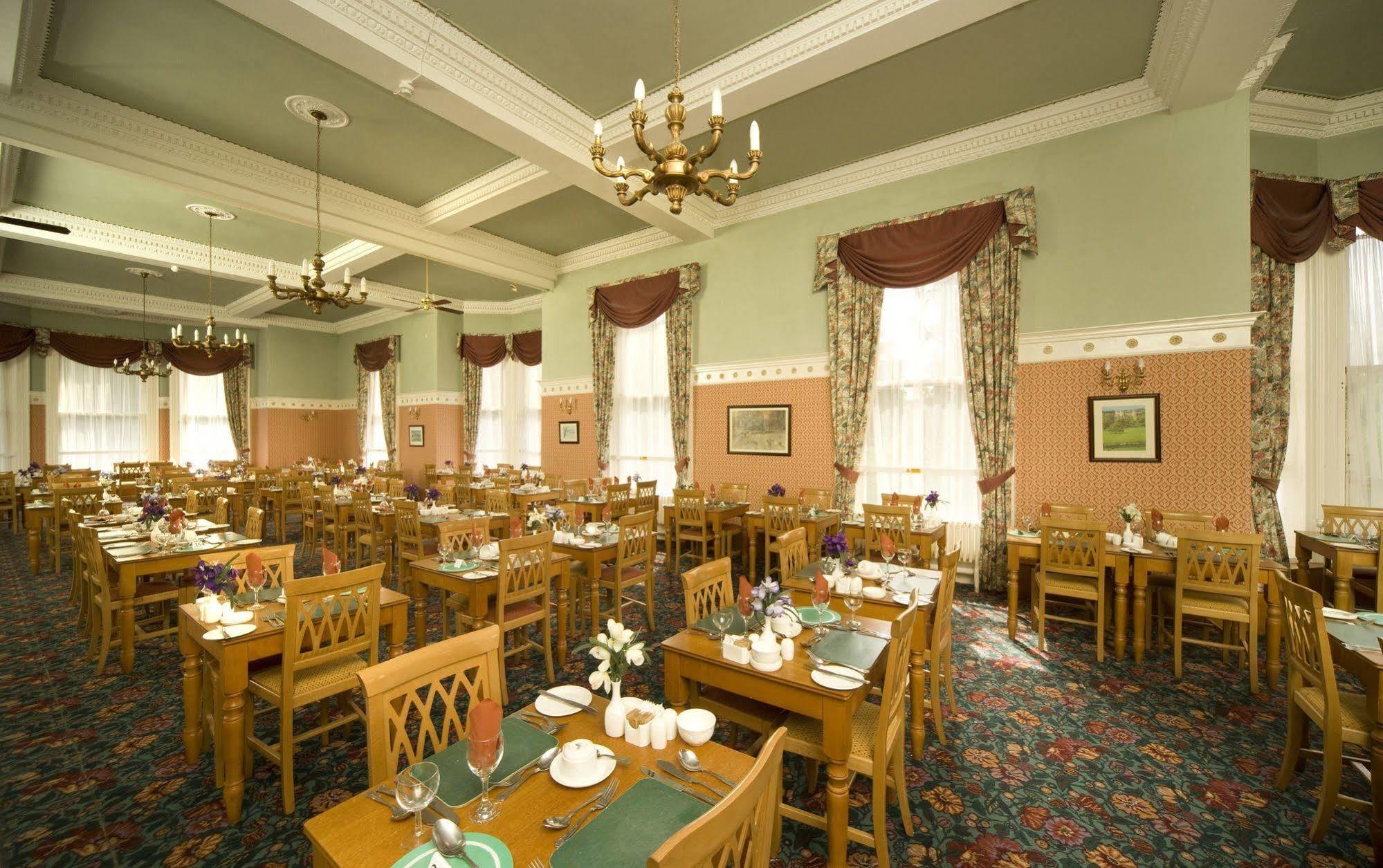 The Waverley Castle Hotel เมลโรส ภายนอก รูปภาพ